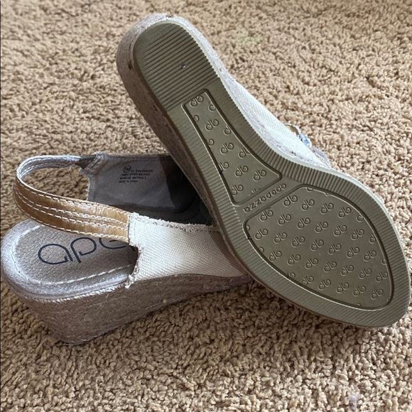 Apepazza jeweled espadrilles w/ open toe/heel, 9 - Picture 4 of 6